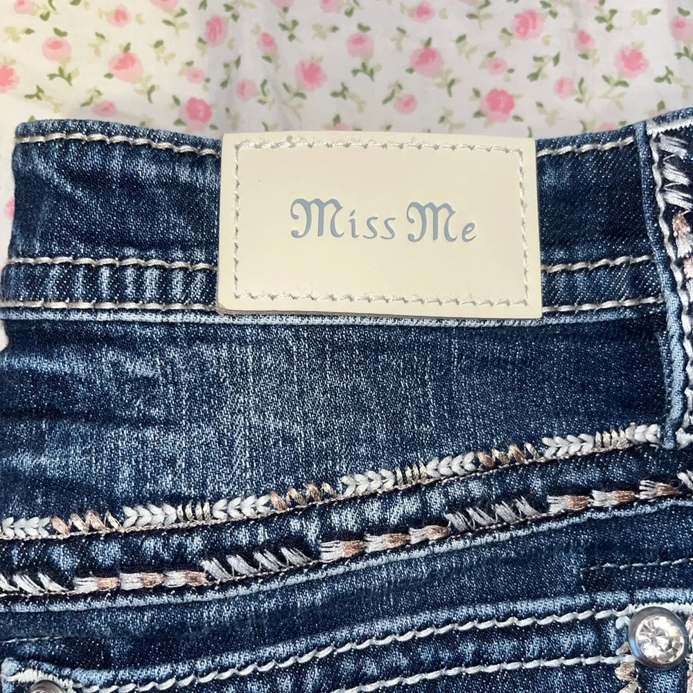 Miss Me Dark Blue shorts - Picture 2 of 5